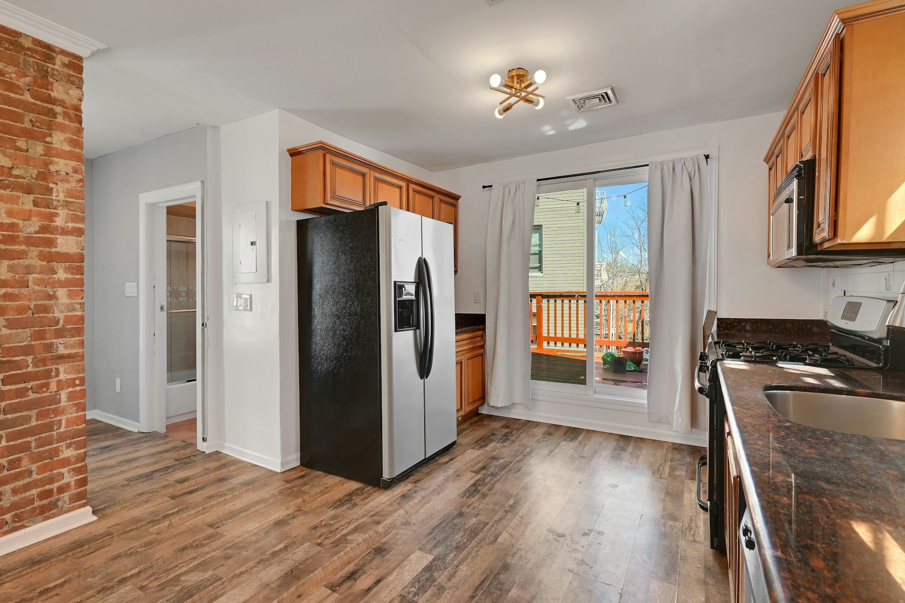 30 Columbia Terrace Apt 2